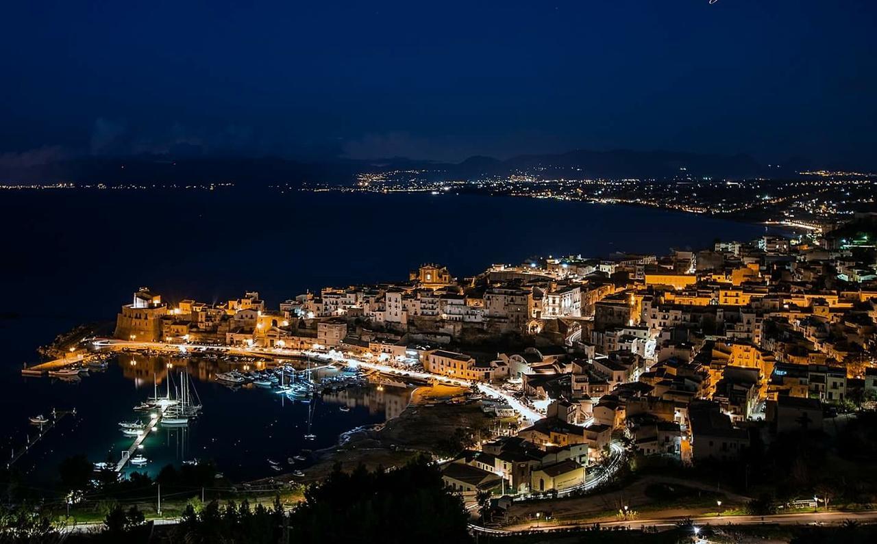 Le Nereidi Bed and Breakfast Castellammare del Golfo Buitenkant foto